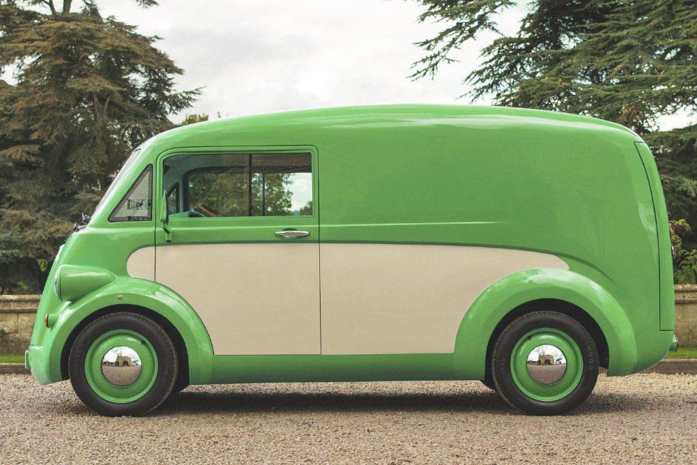 Meet the Morris JE